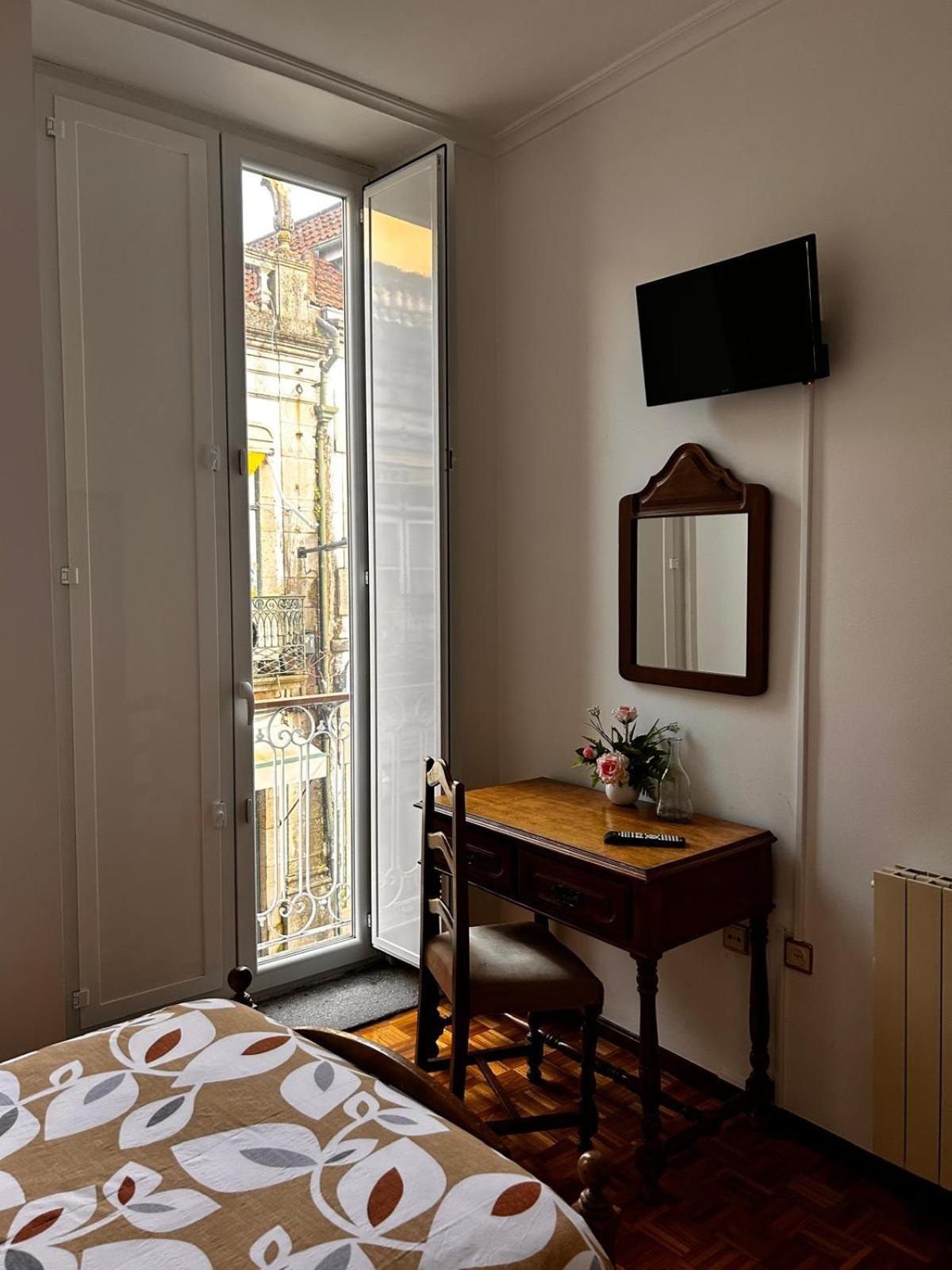Residencial Real - Antiga Rosas Bed & Breakfast Вила Реал Екстериор снимка