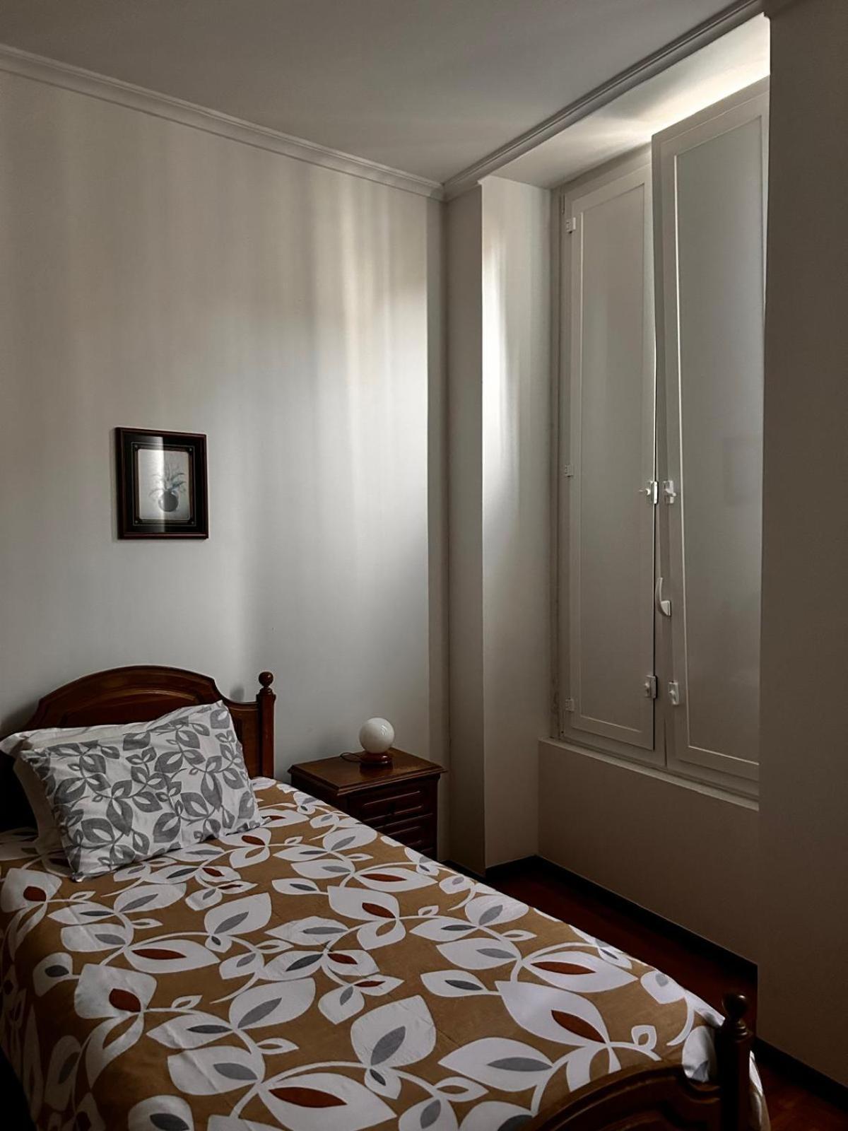 Residencial Real - Antiga Rosas Bed & Breakfast Вила Реал Екстериор снимка